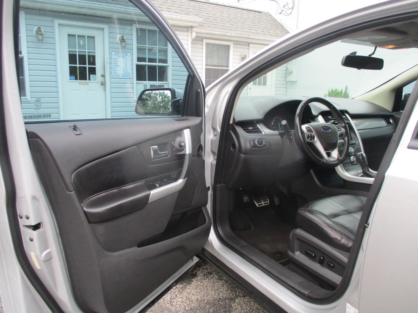 2013 SILVER Ford Edge (2FMDK4JC0DB) , AUTOMATIC transmission, located at 540a Delsea Drive, Sewell, NJ, 08080, (856) 589-6888, 39.752560, -75.111206 - Photo#15